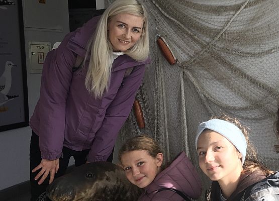 Wycieczka klas 4a i 5a  na Hel   grafika