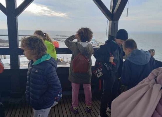 Wycieczka klas 4a i 5a  na Hel   grafika