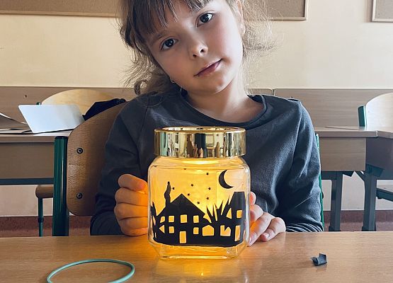 Jesienne lampiony Złotych Rączek grafika