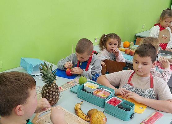 "Witaminkowe jeżyki” w klasie pierwszej grafika