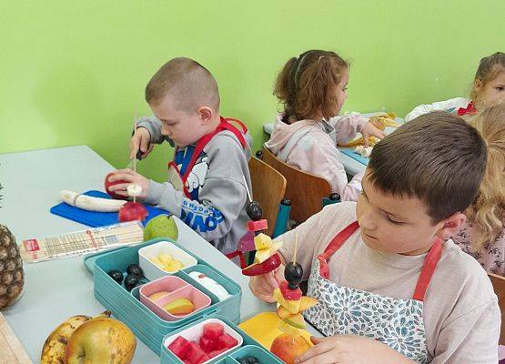 "Witaminkowe jeżyki” w klasie pierwszej grafika