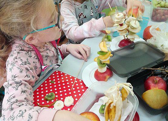 "Witaminkowe jeżyki” w klasie pierwszej grafika