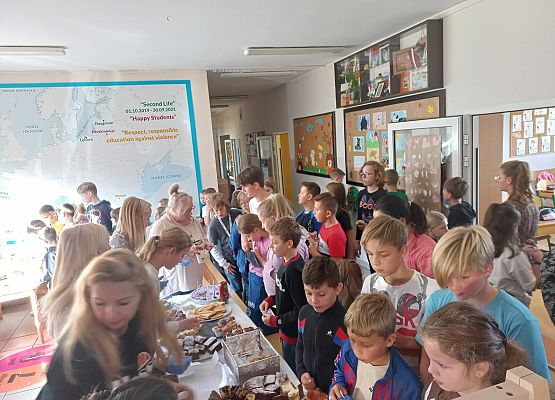 Kiermasz charytatywny grafika