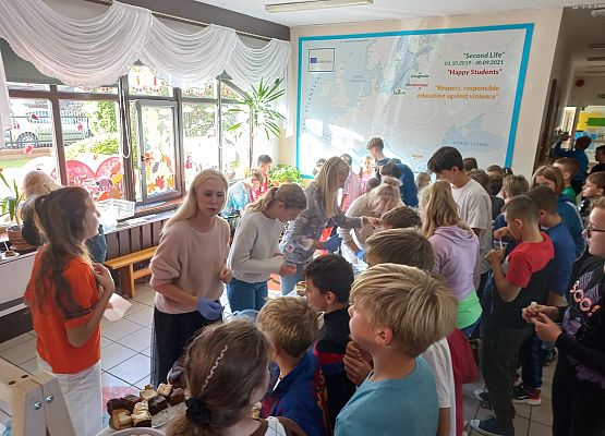 Kiermasz charytatywny grafika