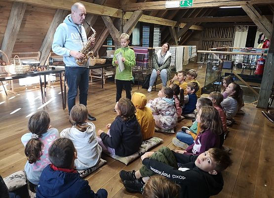 Wycieczka kaszubska klas trzecich – Swołowo grafika