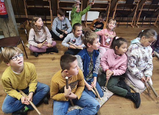 Wycieczka kaszubska klas trzecich – Swołowo grafika