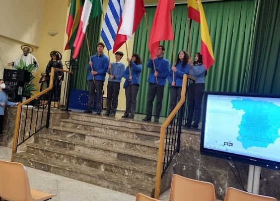 hAAPy students - Hiszpania grafika