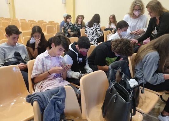 hAAPy students - Hiszpania grafika