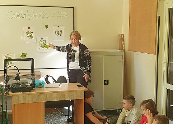 Codeweek 2022 grafika