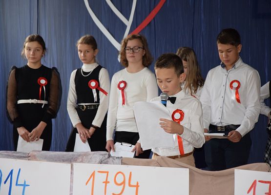 Uroczysta Akademia - 11 listopada grafika