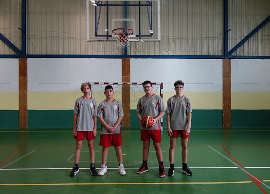 Tytuł wicemistrza Lęborka dla naszej koszykarskiej drużyny chłopców  grafika