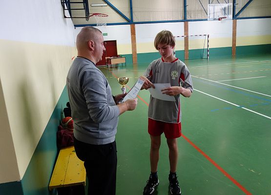 Tytuł wicemistrza Lęborka dla naszej koszykarskiej drużyny chłopców  grafika