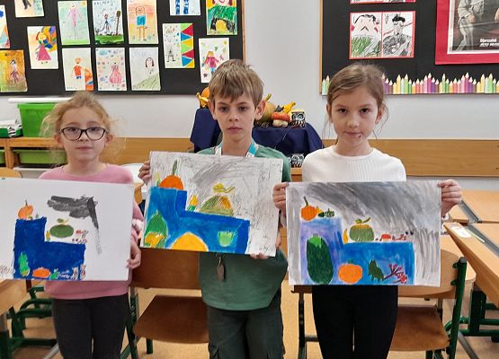 "Jesienna martwa natura" - kółko plastyczne klas I-III - fotorelacja grafika