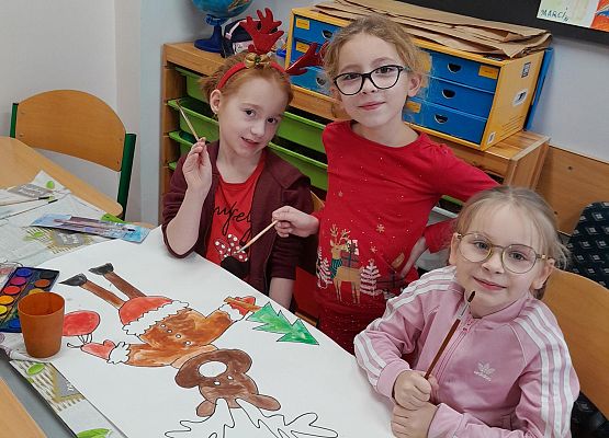 Mikołajkowe zajęcia w klasie pierwszej - fotorelacja grafika