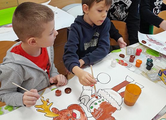 Mikołajkowe zajęcia w klasie pierwszej - fotorelacja grafika