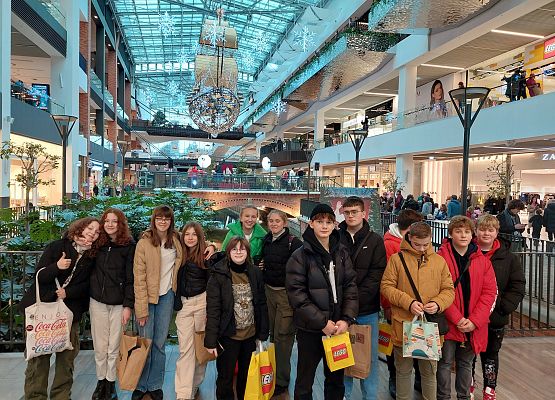 Mikołajki w kl. 8a grafika