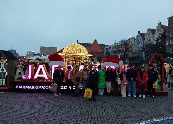 Mikołajki w kl. 8a grafika