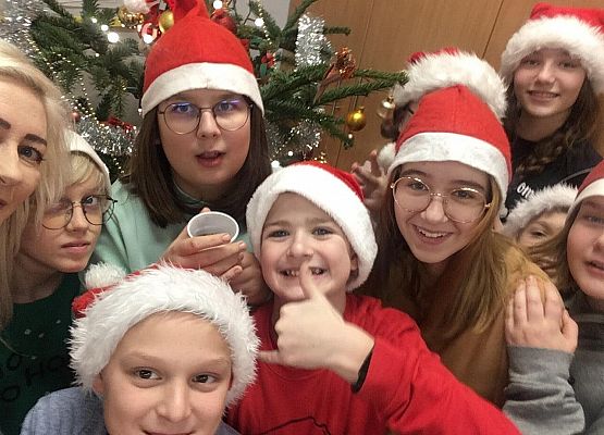 Mikołajki w kl.5 grafika