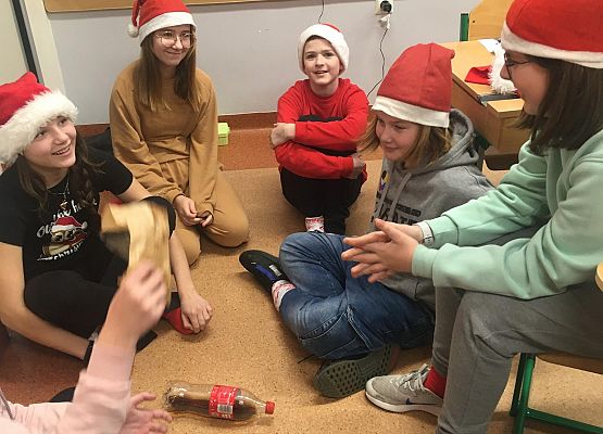 Mikołajki w kl.5 grafika