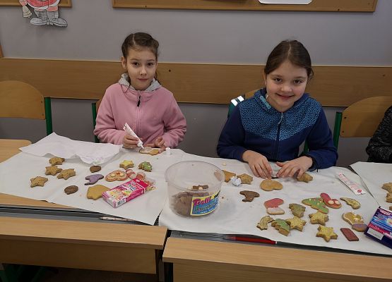 Piernikowy piątek w kl.3a grafika