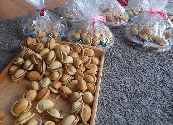 Przedświąteczne przygotowania w klasie IV  grafika