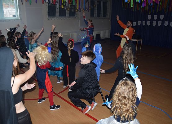 Bal karnawałowy w klasach młodszych grafika