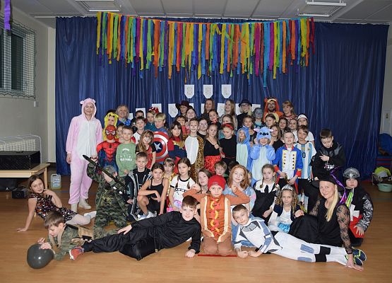 Bal karnawałowy w klasach młodszych grafika