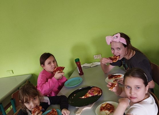 Dzień Pizzy w klasie 3b grafika