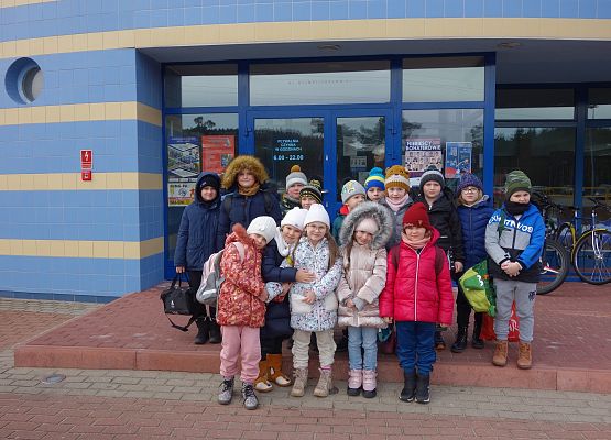 Zajęcia pływania klas I-III  grafika