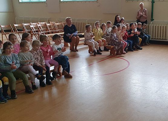 Dni otwarte - fotorelacja z wizyty przedszkolaków grafika