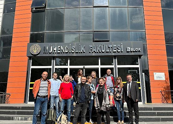 S.T.R.E.A.M.S. - Turcja grafika