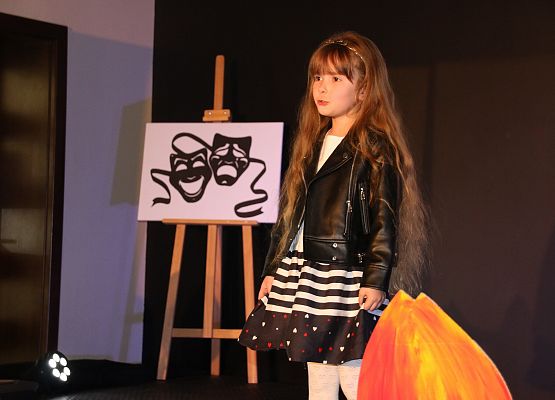 NAGRODY  w Powiatowym Konkursie Recytatorskim Poezji Polskiej grafika