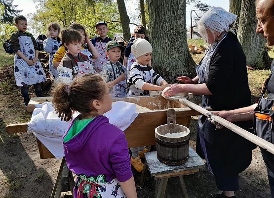 Wycieczka kaszubska - Kluki grafika