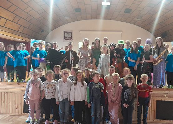 Bajka muzyczna "Calineczka" grafika