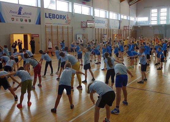 Konkurs Sportowy dla Szkół Podstawowych „Kto z nas lepiej i prędzej” grafika