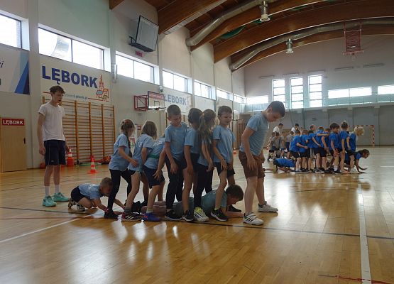 Konkurs Sportowy dla Szkół Podstawowych „Kto z nas lepiej i prędzej” grafika