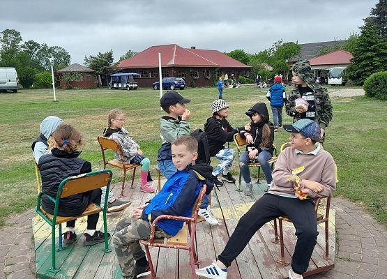 Uczniowie klas I - III świętowali Dzień Dziecka w Słajszewie - fotorelacja grafika