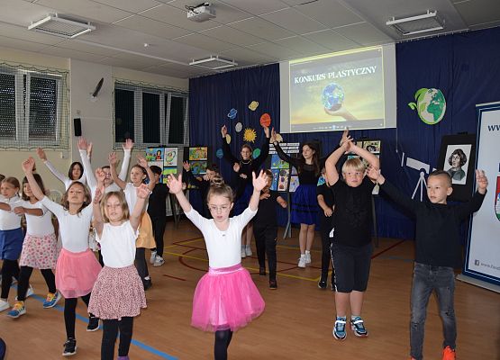 Wyniki konkursu plastycznego "Jak Mikołaj Kopernik dbałby o ziemię, gdyby żył w naszych czasach" grafika