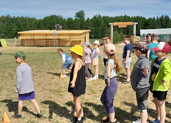 Klasa pierwsza na "Farmie Alexa" w Charbrowie grafika