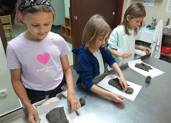 Warsztaty "Lepienie z gliny" grafika