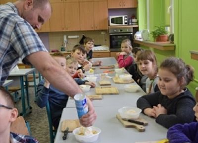 Grafika #1: BANANA SPLIT grafika