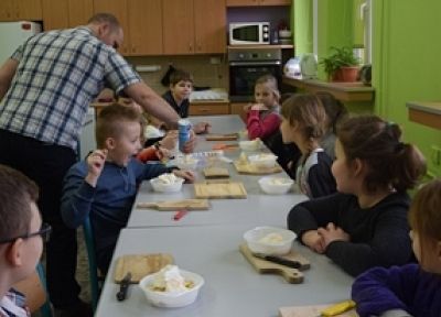 Grafika #4: BANANA SPLIT grafika