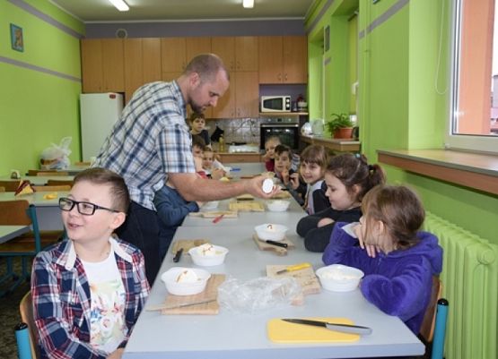 Grafika #8: BANANA SPLIT grafika