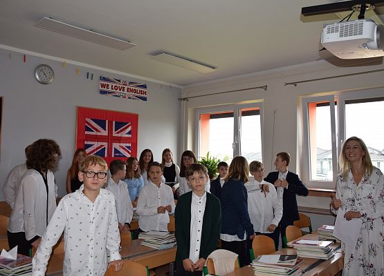 Uroczyste Rozpoczęcie Roku Szkolnego klas pierwszych 2023/2024 - pasowanie na ucznia grafika