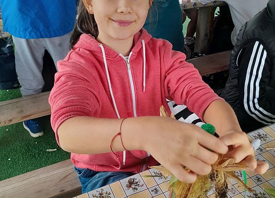 Wycieczka kaszubska kl.II i III - Charbrowo ,,Farma Alexa" grafika