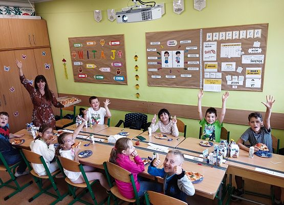 Ach, co to był za Dzień Chłopaka w klasie 1b grafika