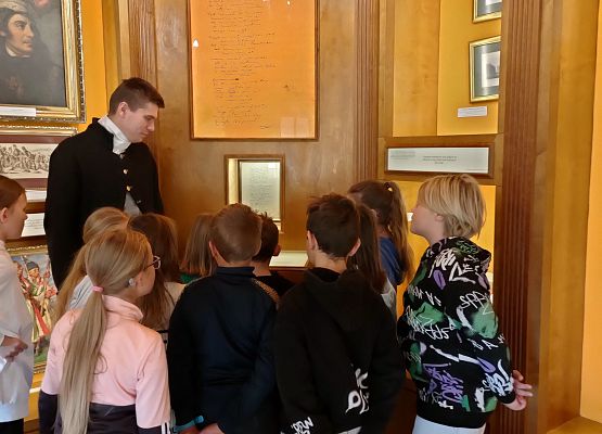 Wycieczka klasy trzeciej do Będomina grafika