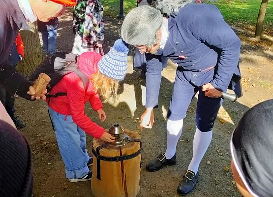 Wycieczka klasy trzeciej do Będomina grafika