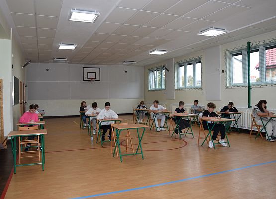 Konkurs „Multitest” j. niemiecki IV- VIII grafika