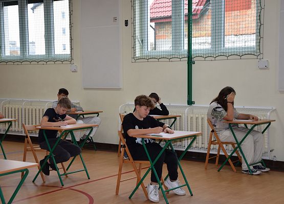 Konkurs „Multitest” j. niemiecki IV- VIII grafika